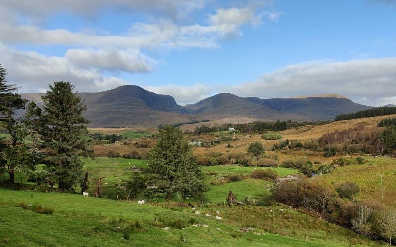 Dunkerron Mountains viewed from the Lomanagh Walk in Sneem